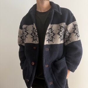 Vintage 90s Hugo Boss Navy Blue Fleece jacket with Snowflake Pattern - 46